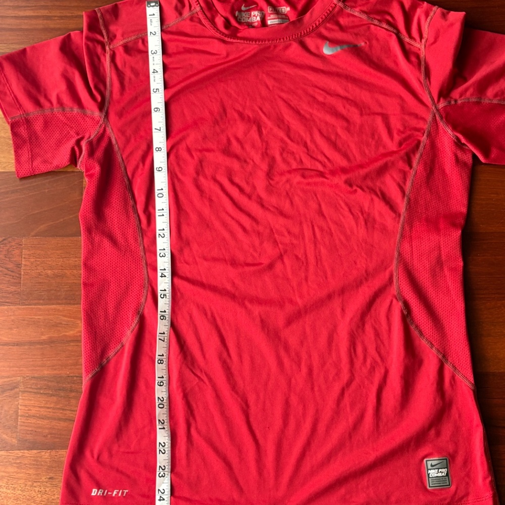 Nike Pro Combat Dri-FIT Short Sleeve Athletic T-Shirt - Picture 7 of 9